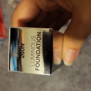 Anastasia Beverly Hills Foundation shade 260 N